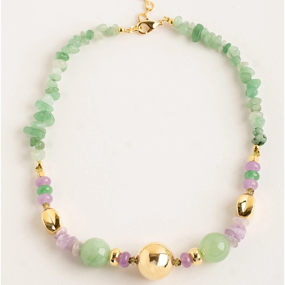 Gorgeous jade, agate and amethyst necklace.